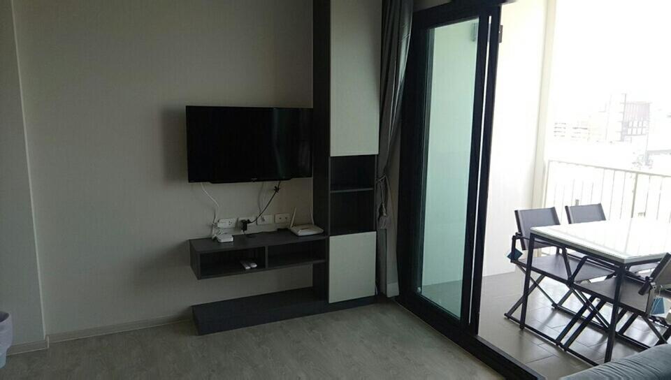 Ferienwohnung The Base Pattaya By Feng Exterior foto